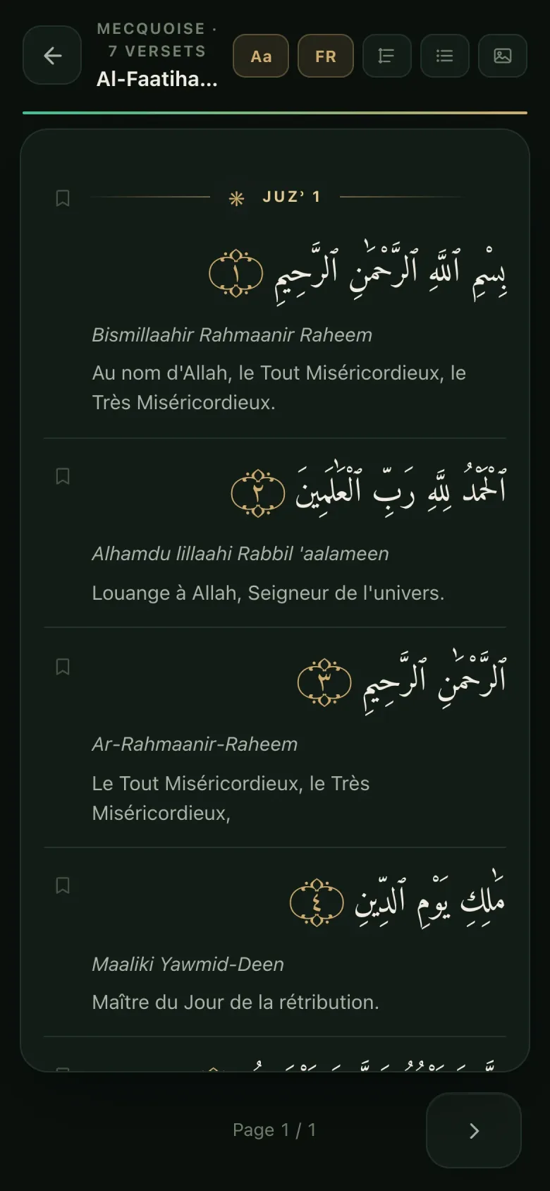 La lecture guidée dans Mounis : le texte arabe, la phonétique et la traduction française, sourate Al-Faatiha.